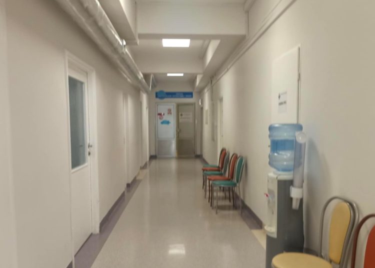 Dyrektor szpitala odpowiada na apel radnego. Chodzi o pielęgniarki