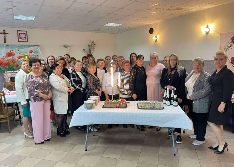 Mała rocznica wielkiego sercem koła