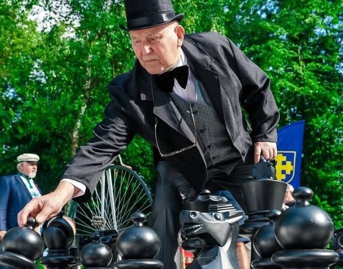 Student wcielił się w znaną postać 