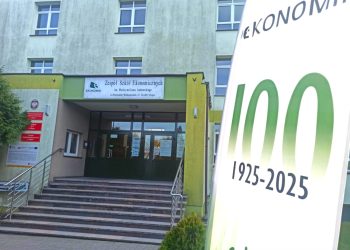 W Ekonomiku będą trzy pierwsze klasy