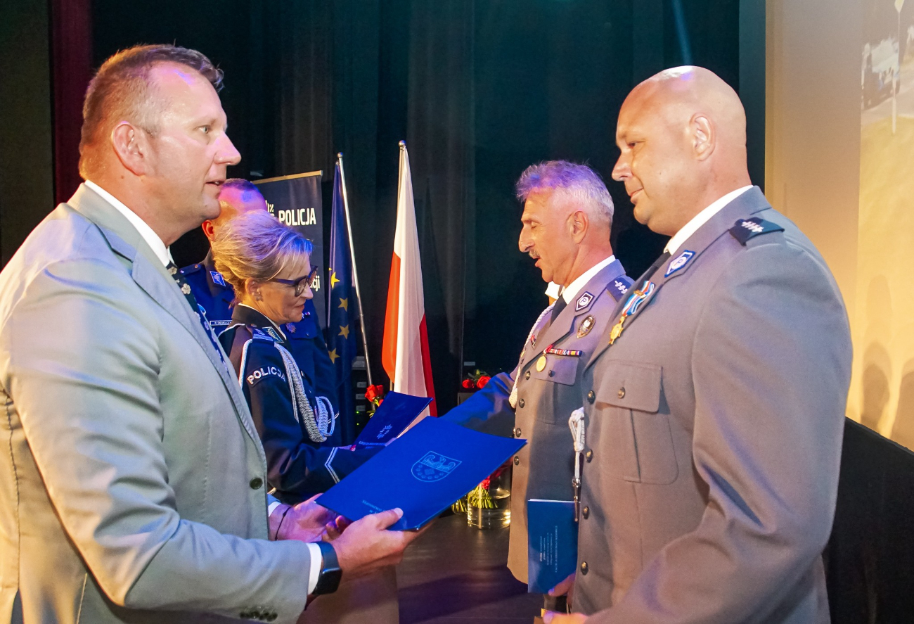 Święto Policji. Zobacz, kto dostał awans