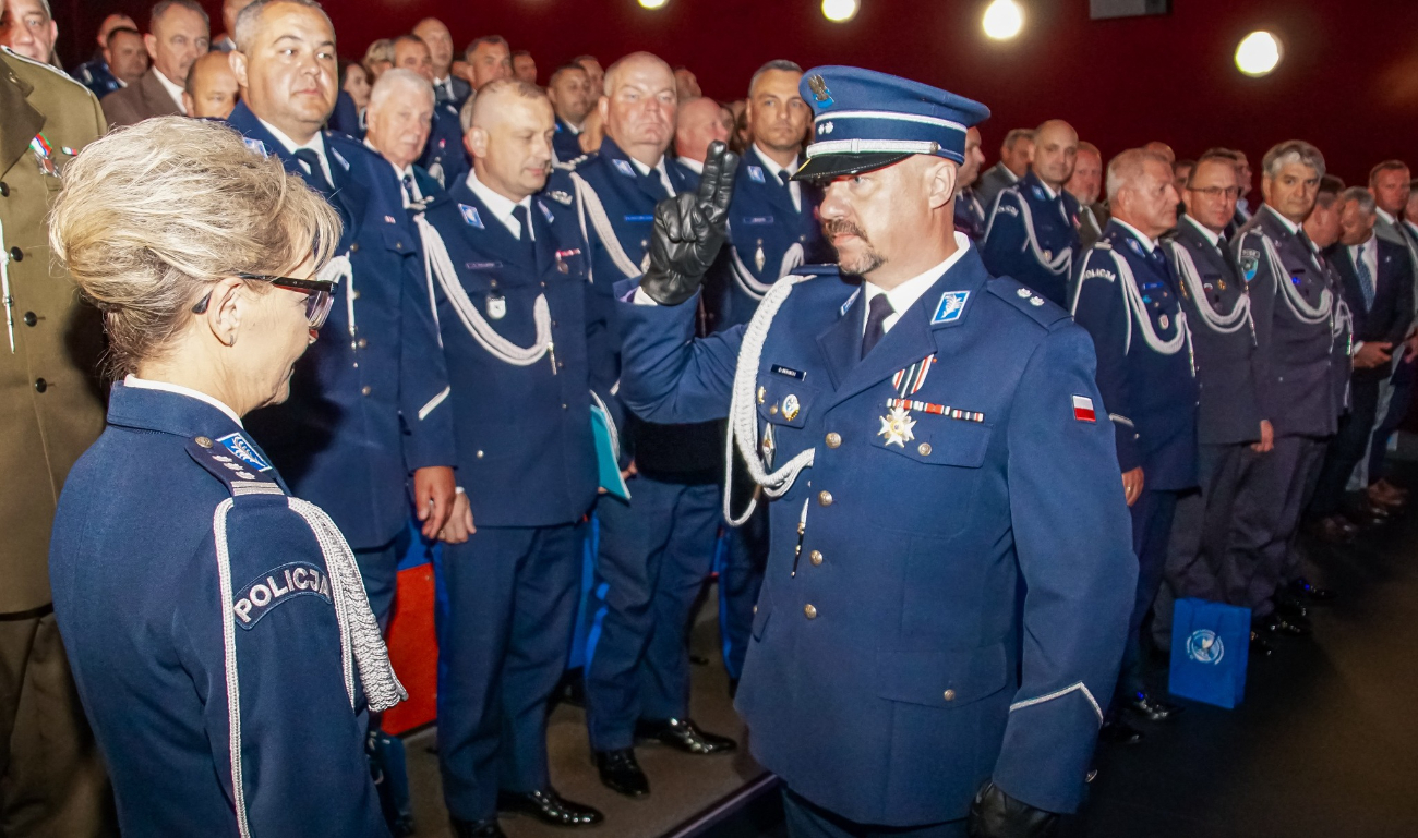 Święto Policji. Zobacz, kto dostał awans
