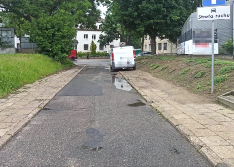 Co z tą drogą? Jest odpowiedź burmistrza