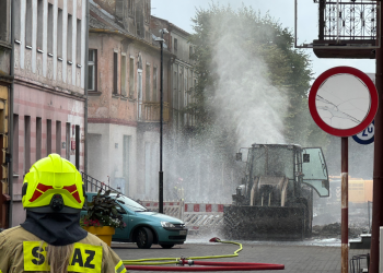 Ewakuacja rynku w Słupcy. Naruszony gazociąg