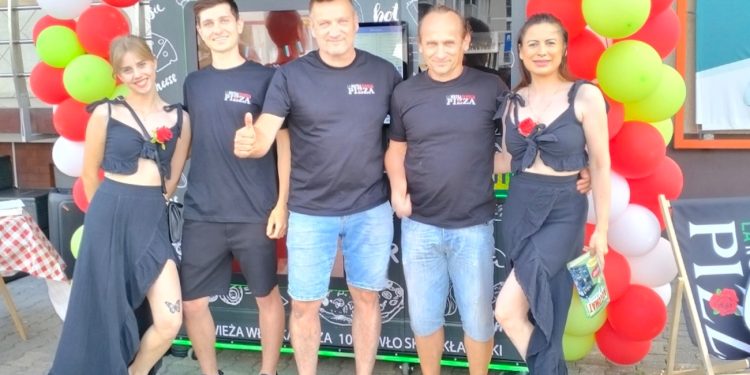 Słupczanie polubili pizzę z automatu