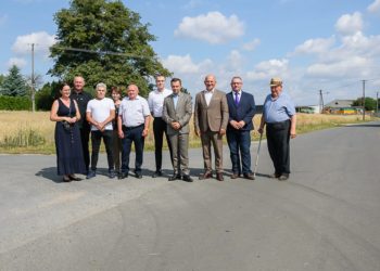 Droga w Górach symbolicznie oddana do użytku