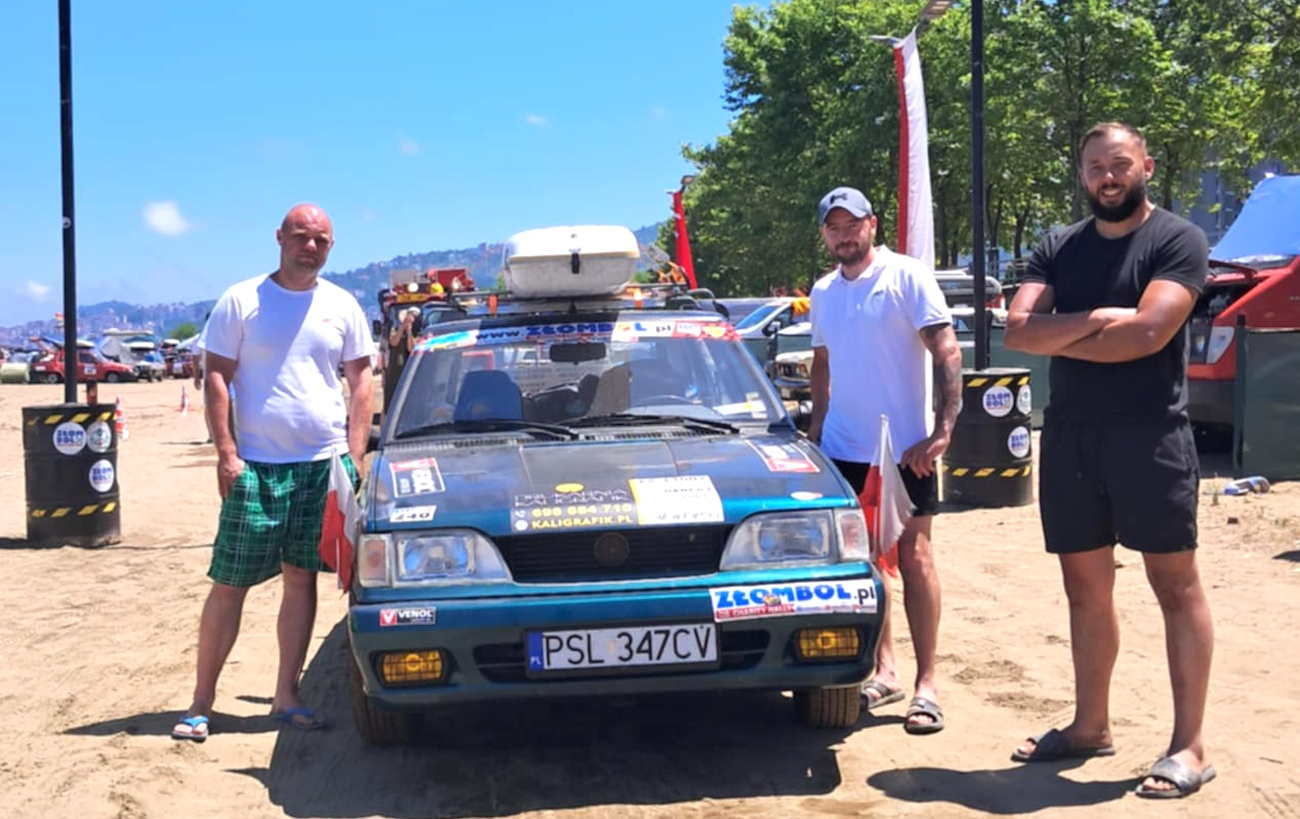 Starym Polonezem pojechali do Turcji