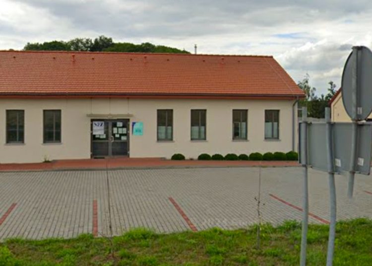 Będą zmiany w opiece zdrowotnej. Najpierw w Giewartowie, potem w Ostrowitem