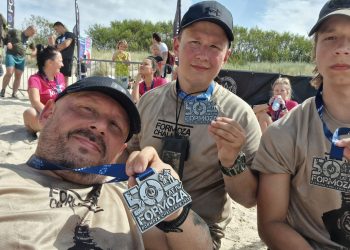 Całość zakończył ciężki finisz na plaży…