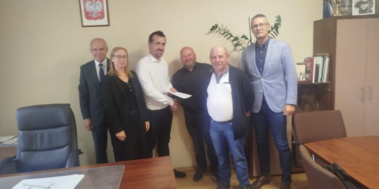 Wykonają kanalizację