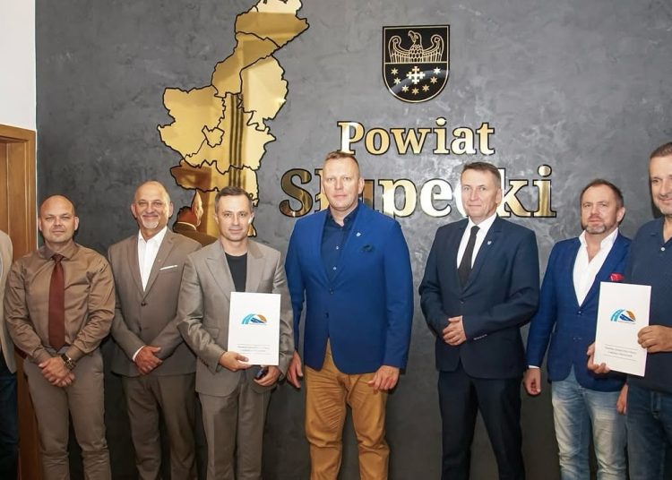 Współpraca popłaca. Wyremontują kolejną drogę powiatową