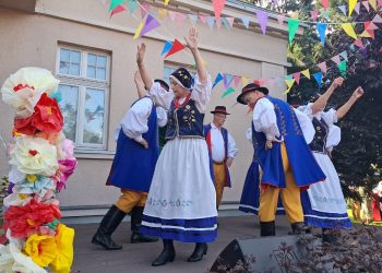 Muzycznie i na ludowo. Tak świętowali w Muzeum