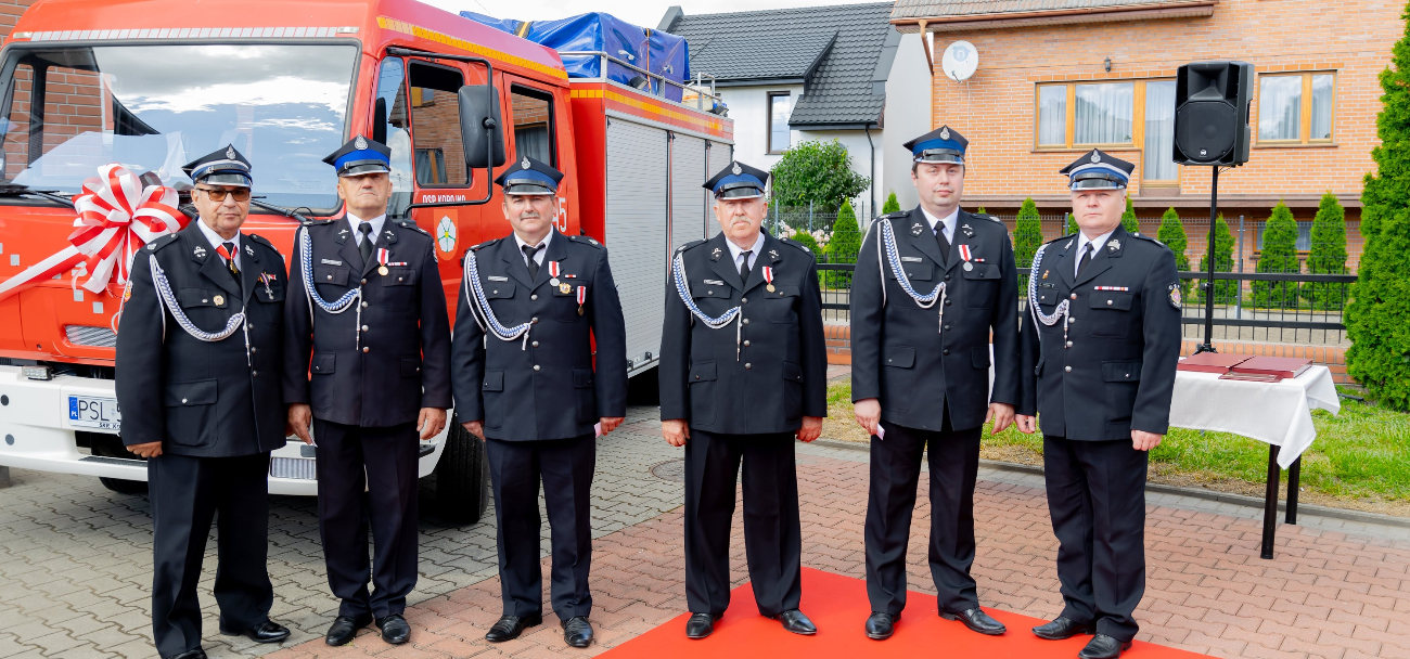 Strażacy świętowali okrągłą rocznicę. W szeregi jednostki wstąpił „Janek”