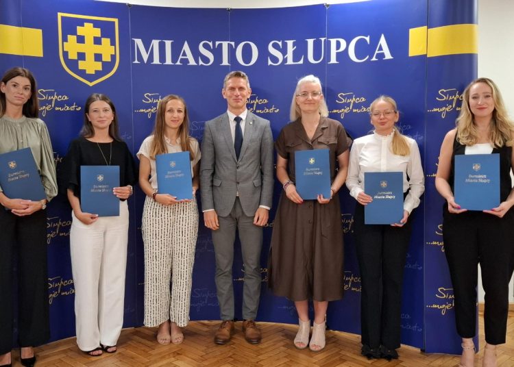 Słupeckie nauczycielki z awansami