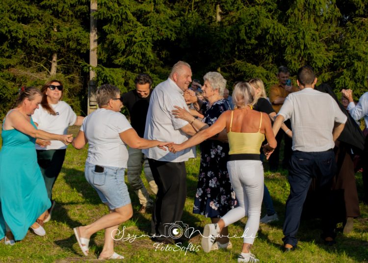Najpierw Msza Św., potem zabawa. Działo się dziś w Rokoszu