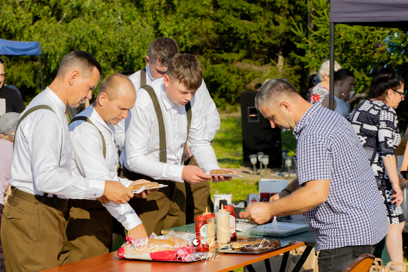 Najpierw Msza Św., potem zabawa. Działo się dziś w Rokoszu