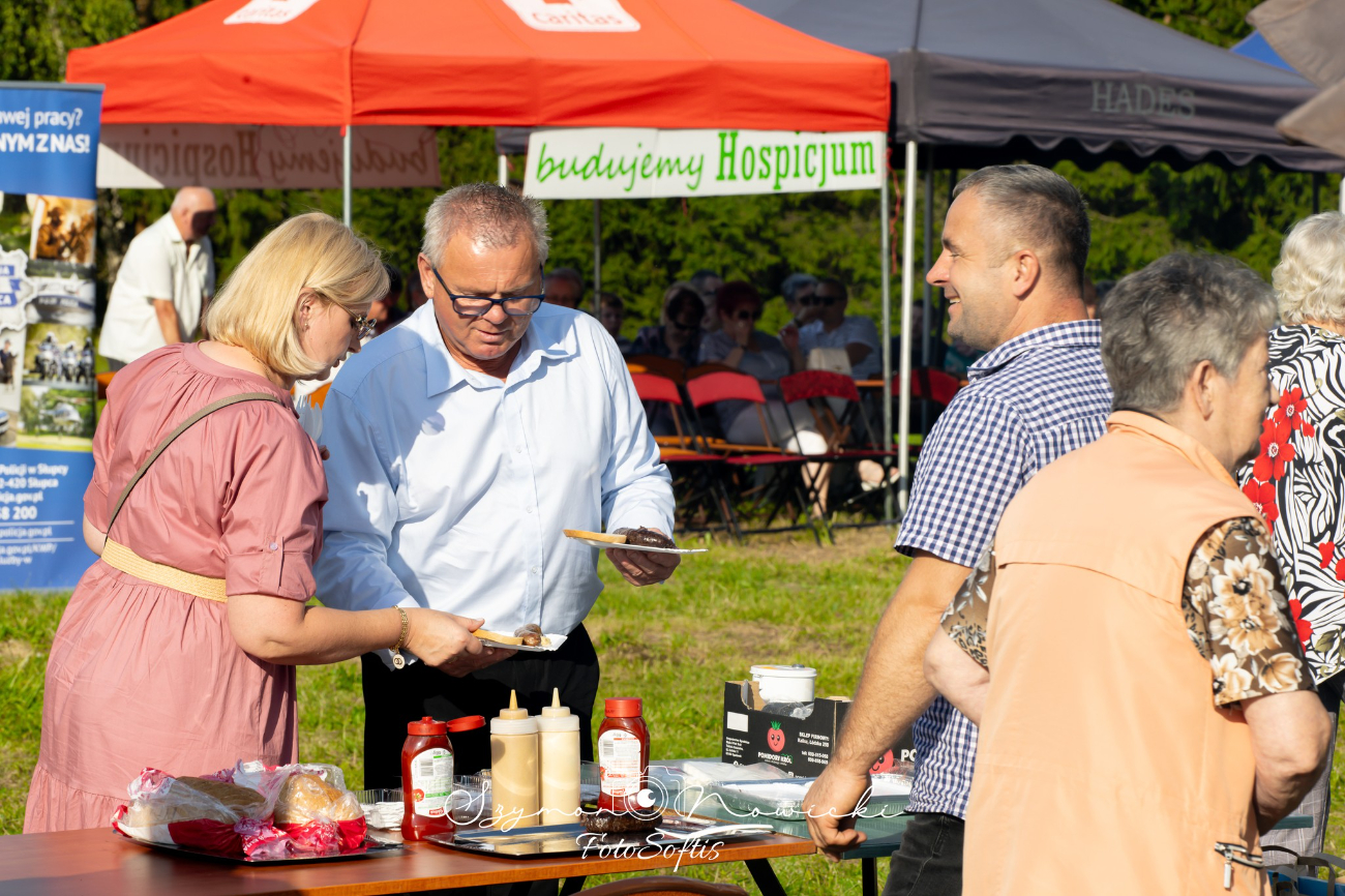 Najpierw Msza Św., potem zabawa. Działo się dziś w Rokoszu