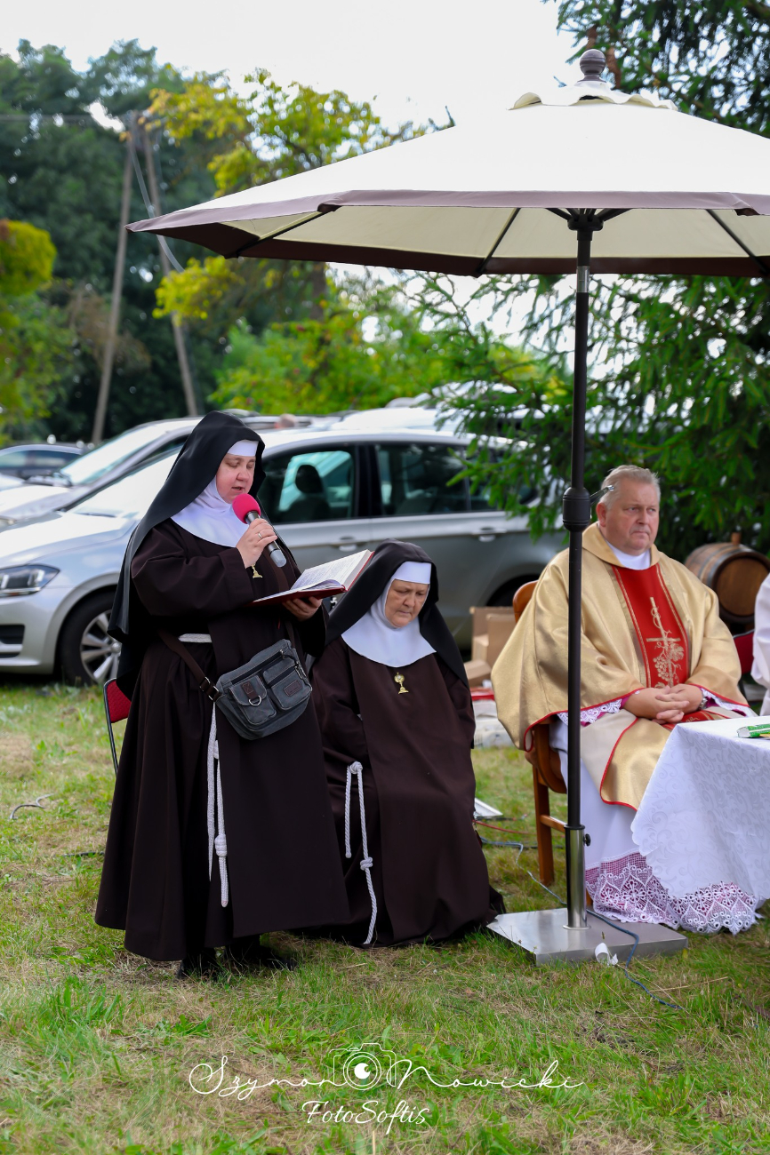 Najpierw Msza Św., potem zabawa. Działo się dziś w Rokoszu
