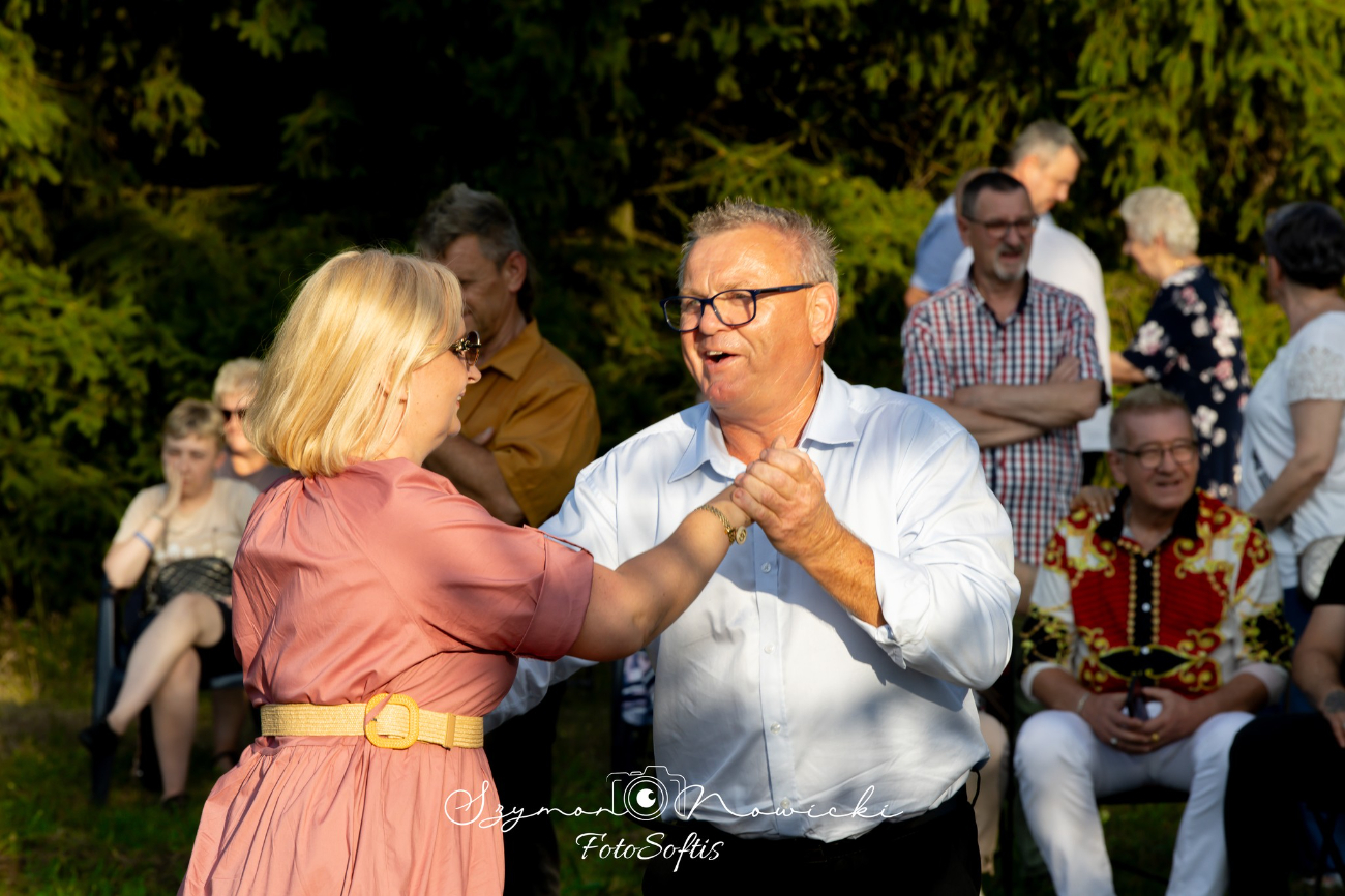 Najpierw Msza Św., potem zabawa. Działo się dziś w Rokoszu