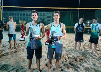 Bracia Juszczak najlepsi na nocnym