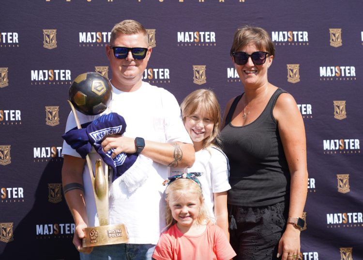 Mistrzowski puchar w Słupcy. Każdy mógł go podnieść