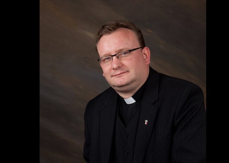 Kapelan prezydenta pracował w naszym powiecie