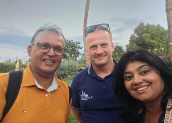 Przemierzając dalekie przestworza…