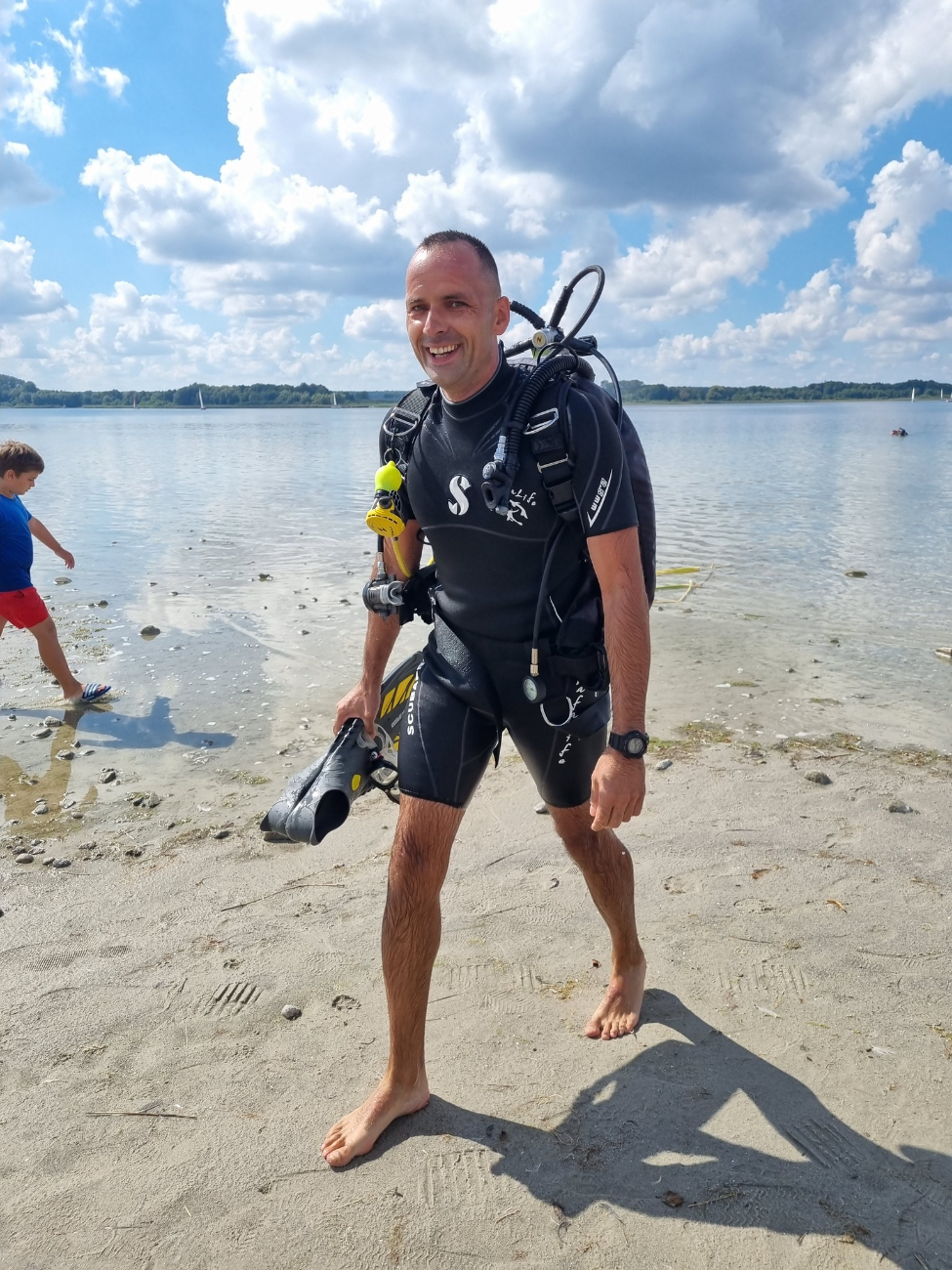 Wyjątkowe wydarzenie na koniec wakacji. Spacerowali pod wodą