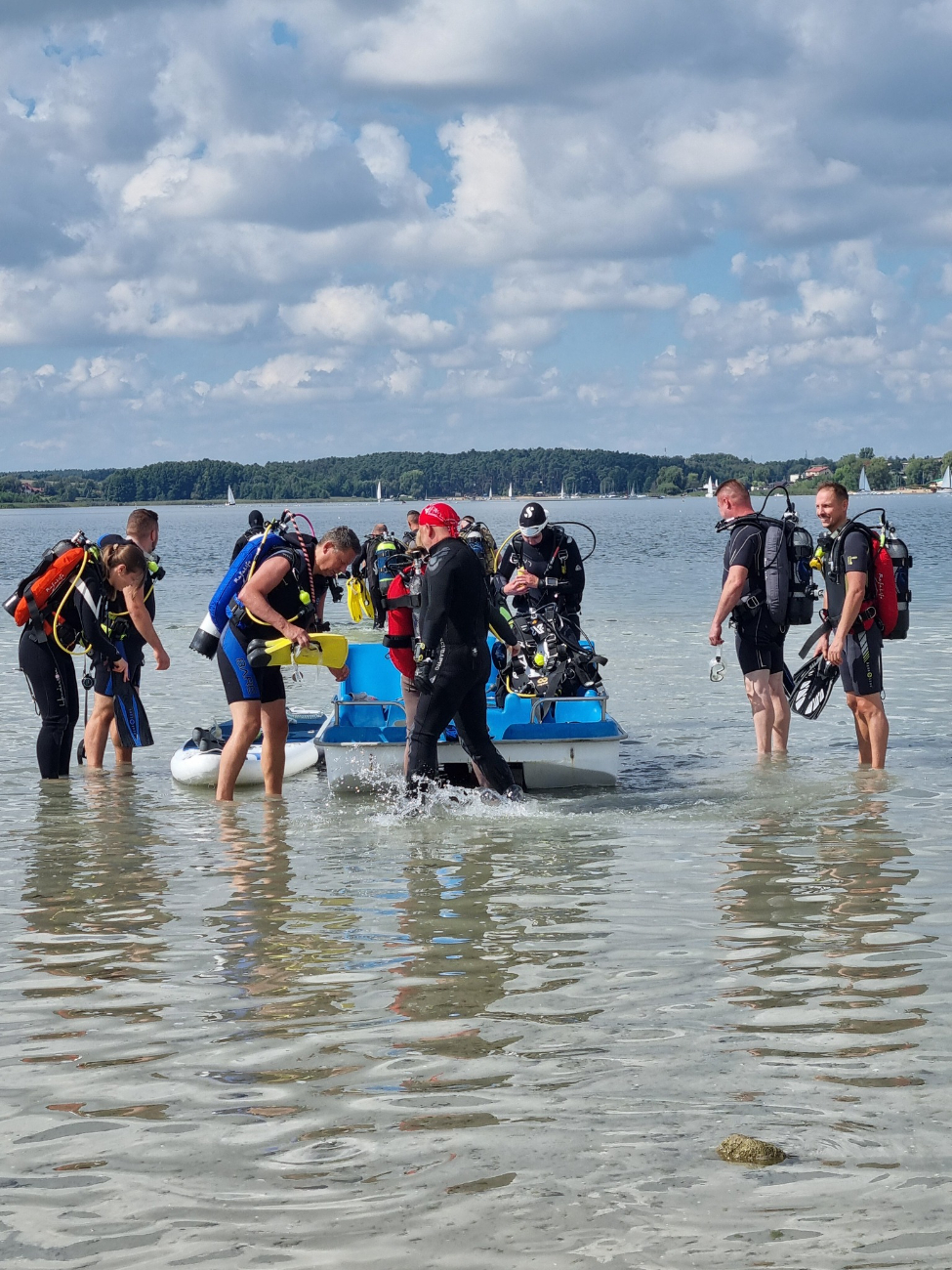 Wyjątkowe wydarzenie na koniec wakacji. Spacerowali pod wodą