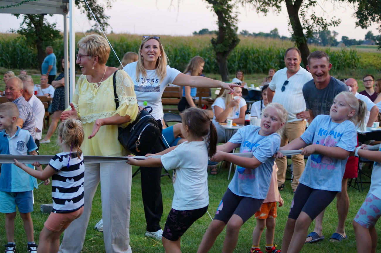 „Moc wrażeń, które długo będziemy wspominać”. Wyjątkowe dożynki w Kowalewie ZDJĘCIA