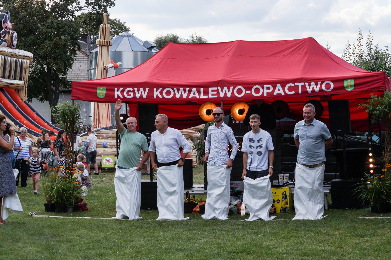 Dożynki parafialne w Kowalewie Opactwie