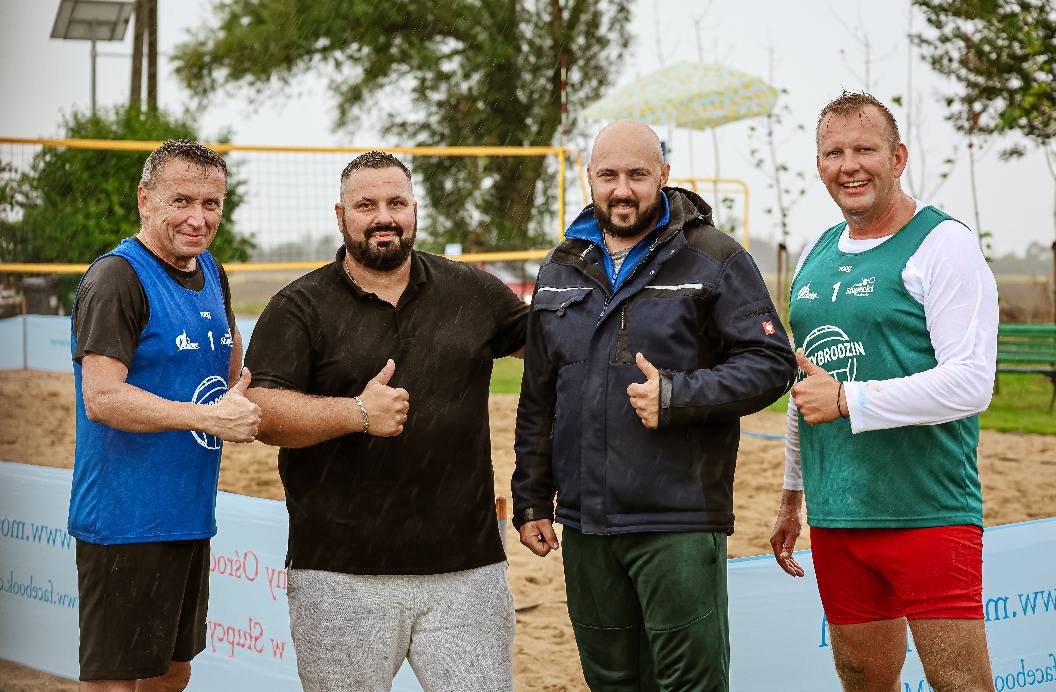 To boisko powstało dzięki nim. Już oficjalnie otwarte