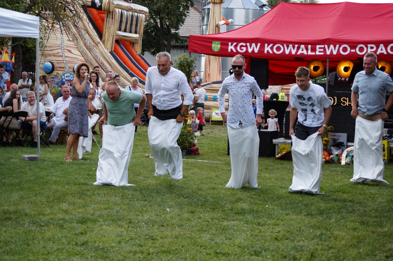 Dożynki parafialne w Kowalewie Opactwie