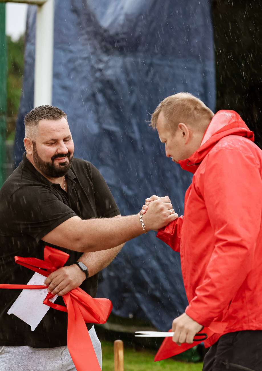 To boisko powstało dzięki nim. Już oficjalnie otwarte