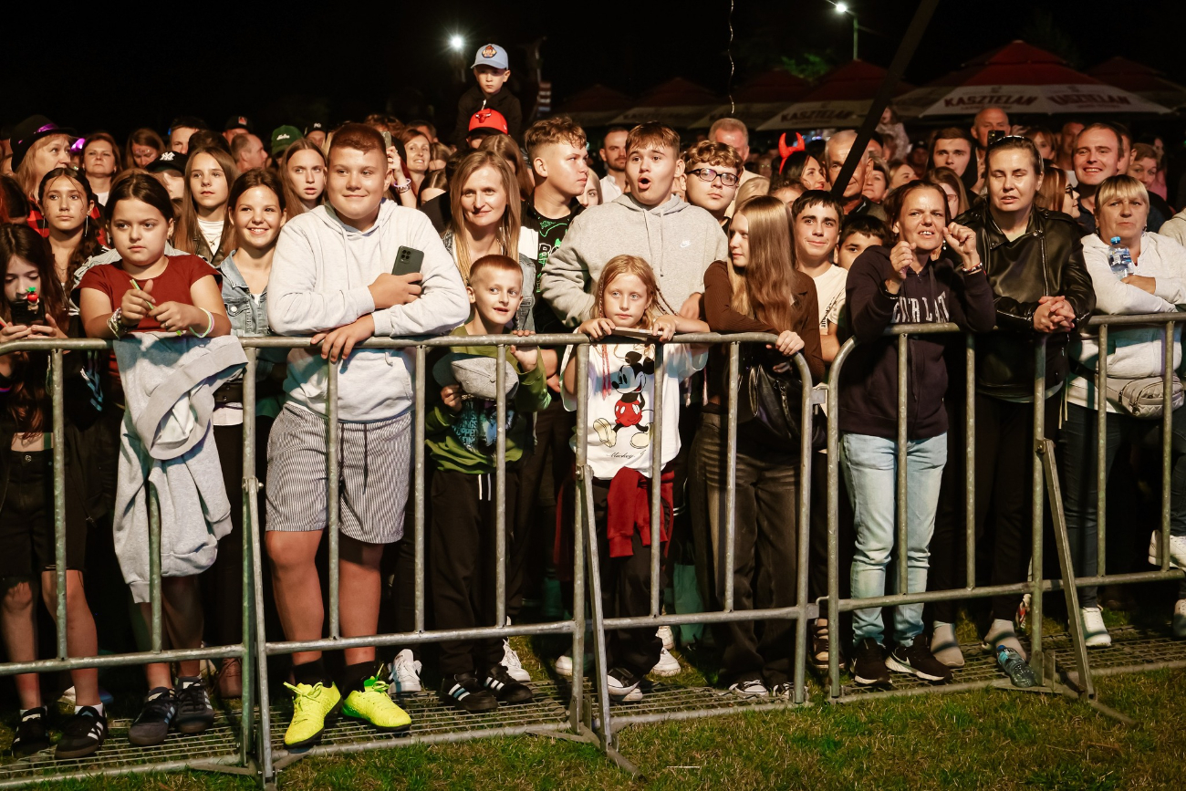 Czadoman na dożynkach. Zobacz zdjęcia z koncertu w Orchowie