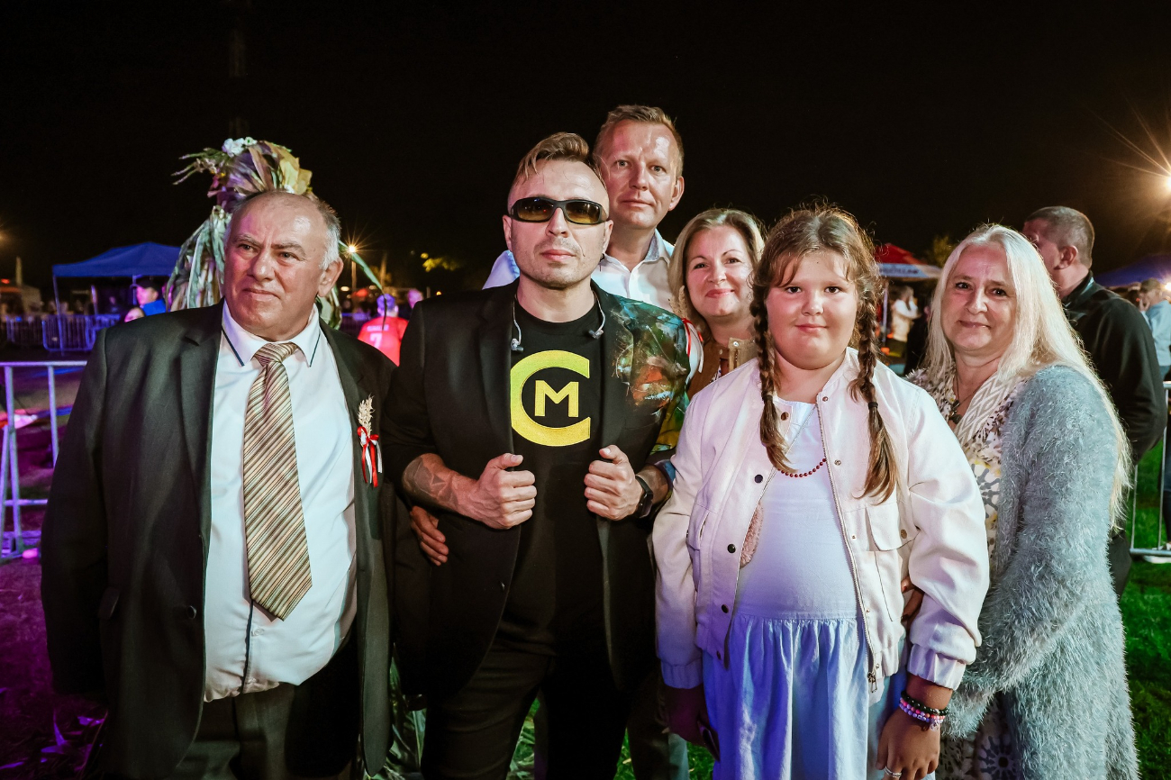 Czadoman na dożynkach. Zobacz zdjęcia z koncertu w Orchowie