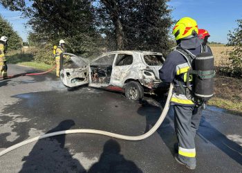 Samochodu nie dało się uratować