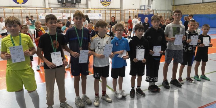 Jesień z Badmintonem