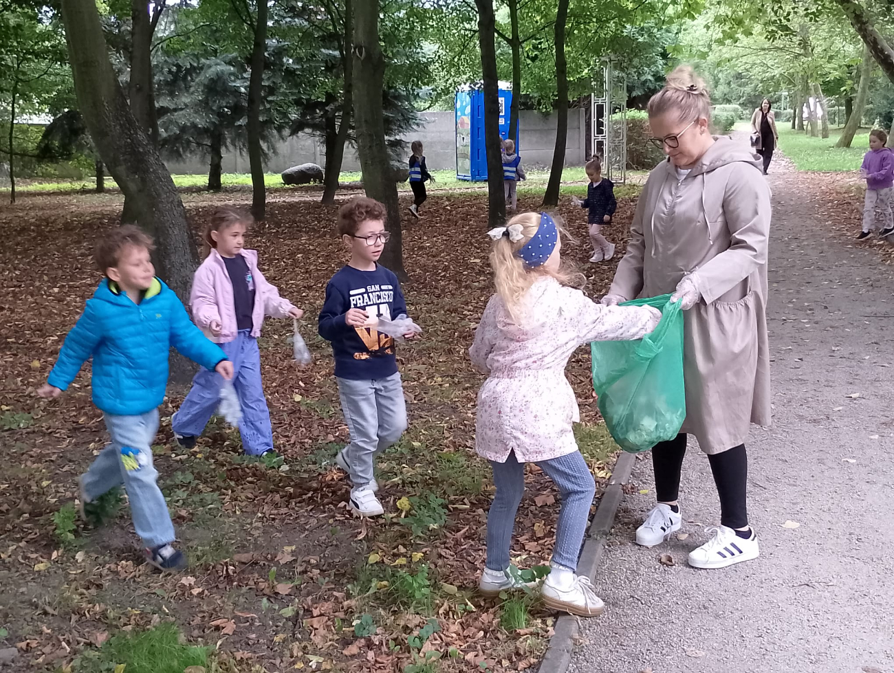 Przedszkolaki z Misia w akcji „Sprzątanie Świata 2025″