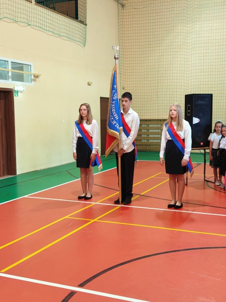 Ponad tysiąc uczniów rozpoczęło rok szkolny w gminie Strzałkowo