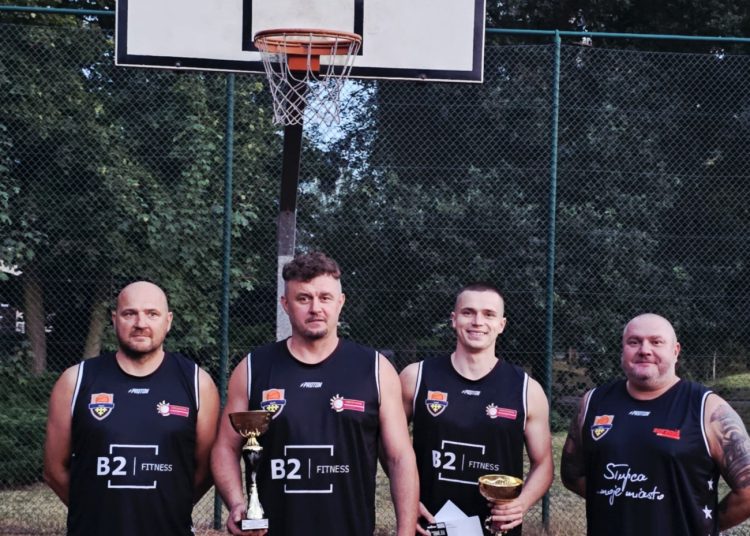 Koszykówka wciąż cieszy się ogromnym zainteresowaniem