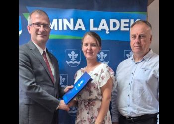 Gratulacje dla nauczycielek. Uzyskały awans