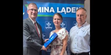 Gratulacje dla nauczycielek. Uzyskały awans