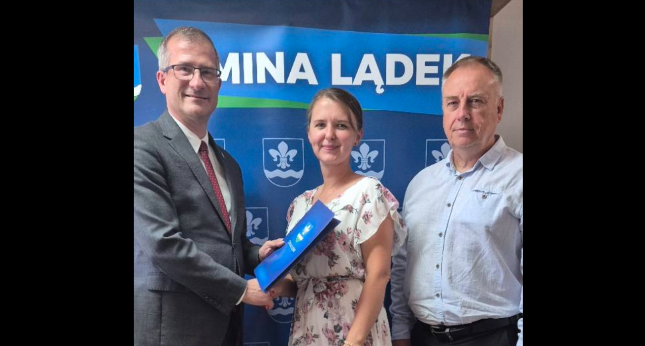 Gratulacje dla nauczycielek. Uzyskały awans