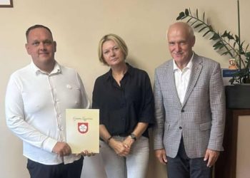 Przebuduje kolejną drogę w powiecie