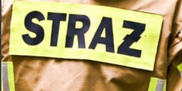 Chwile grozy w Strzałkowie. Mężczyzna trafił do szpitala