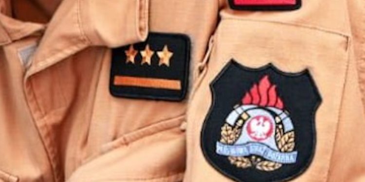 Chwile grozy w Strzałkowie. Mężczyzna trafił do szpitala