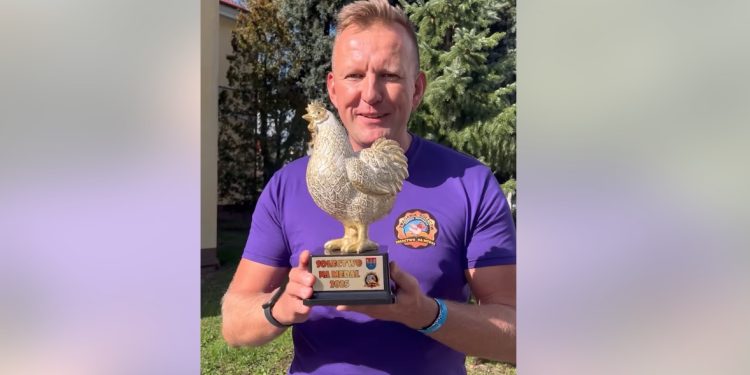 Nowe trofeum w powiecie. To Złoty Kurczak