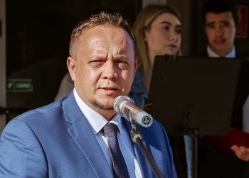 Dyrektor dostał akt powołania. Kto zastępcą?