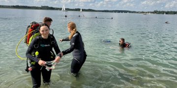 Wyjątkowe wydarzenie na koniec wakacji. Spacerowali pod wodą